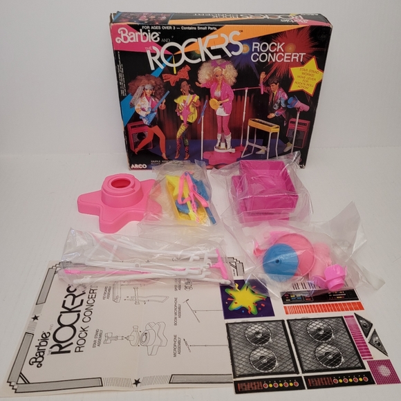 Vintage 1986 Barbie and The Rockers Concert #7743 - Picture 2 of 9